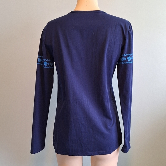 2️⃣9️⃣/4️⃣ Printed and beaded navy long sleeve t-shirts - Picture 4 of 6